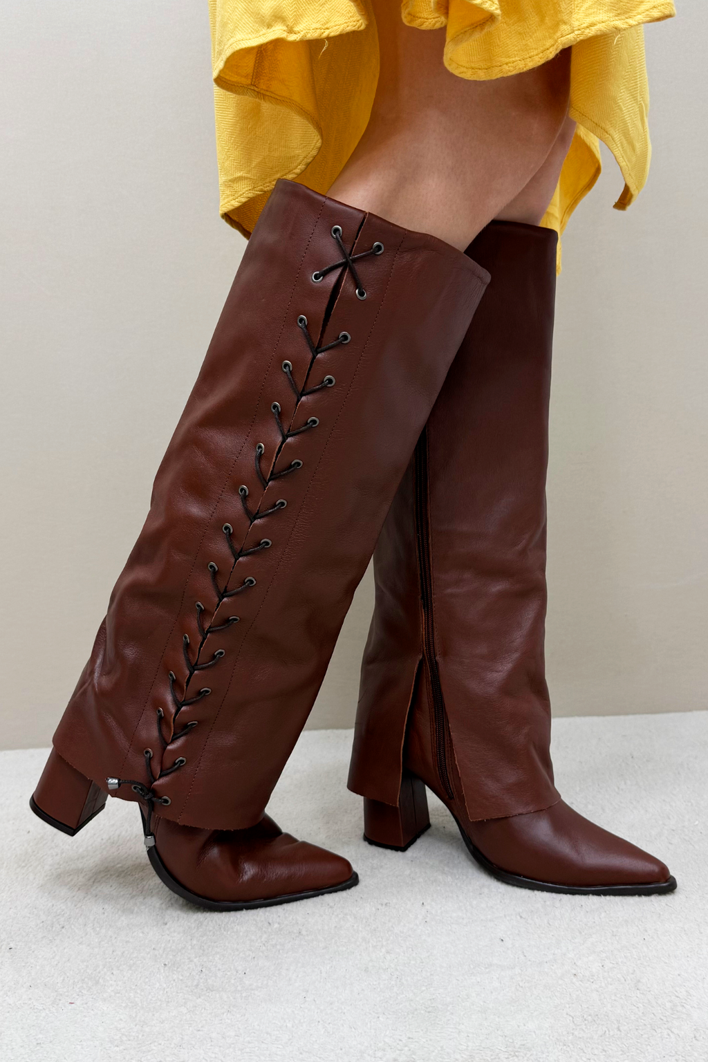 Bota Capa Nicoli Couro