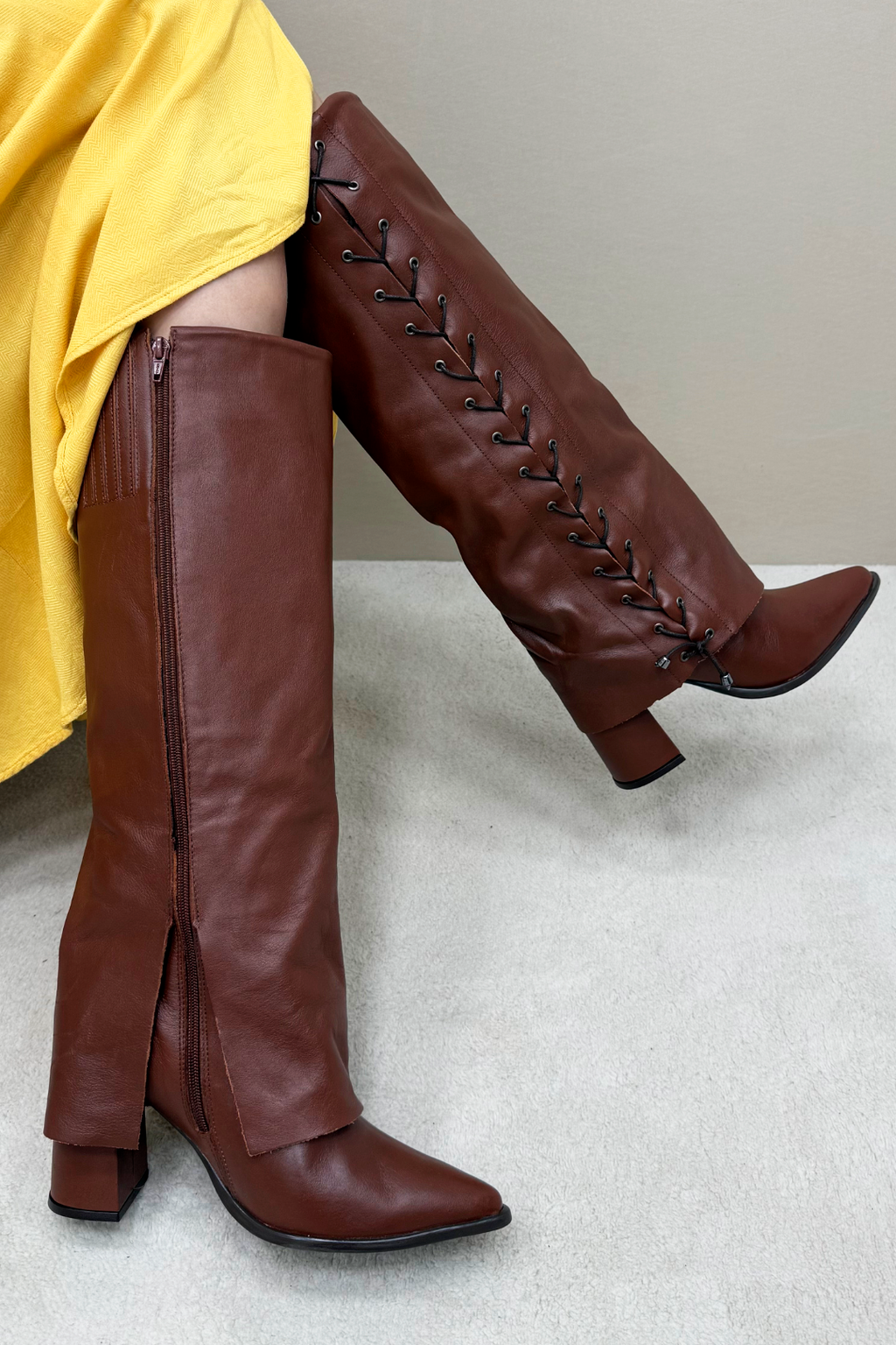 Bota Capa Nicoli Couro