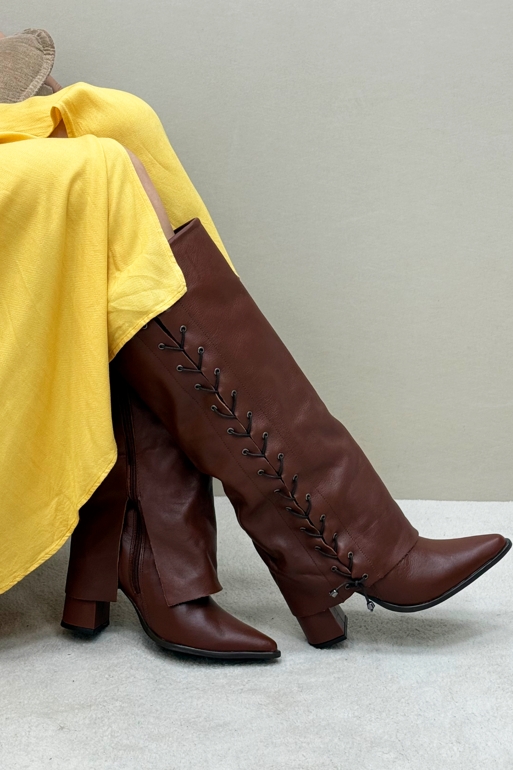 Bota Capa Nicoli Couro