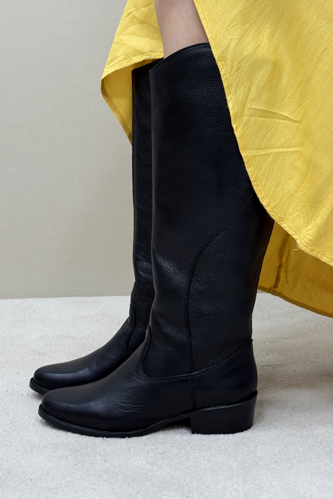 Bota Montaria Serena Couro